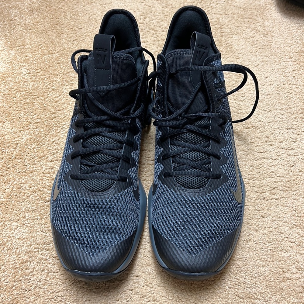 LeBron 4 shoes